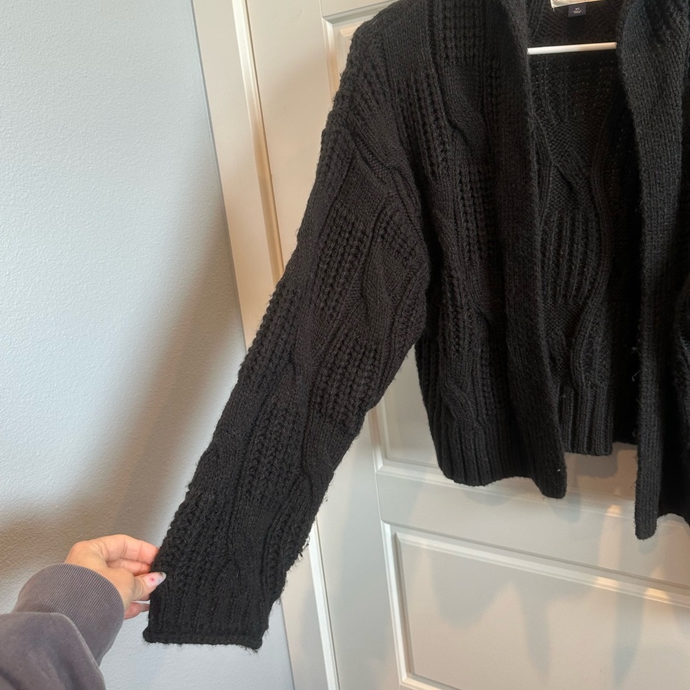 Universal Thread Cable Knit Cropped Open Cardigan… - image 2